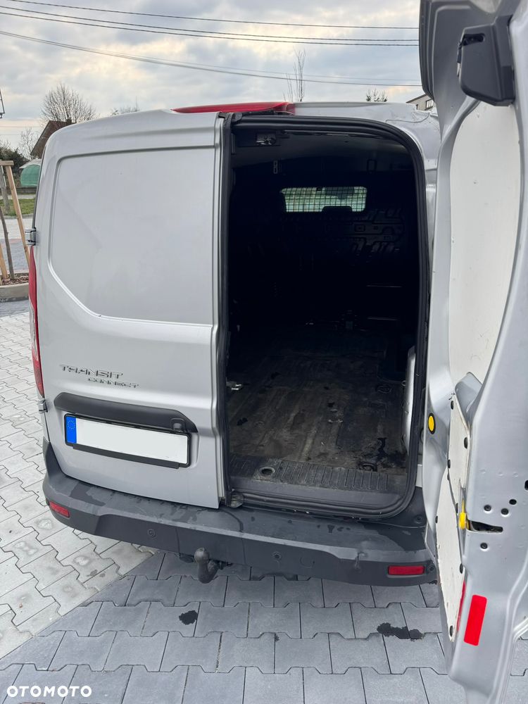 Ford Transit Connect - 13
