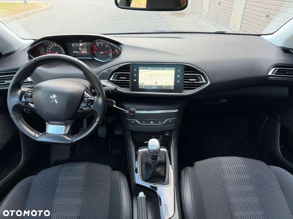Peugeot 308 BlueHDi FAP 120 Stop & Start Allure - 4