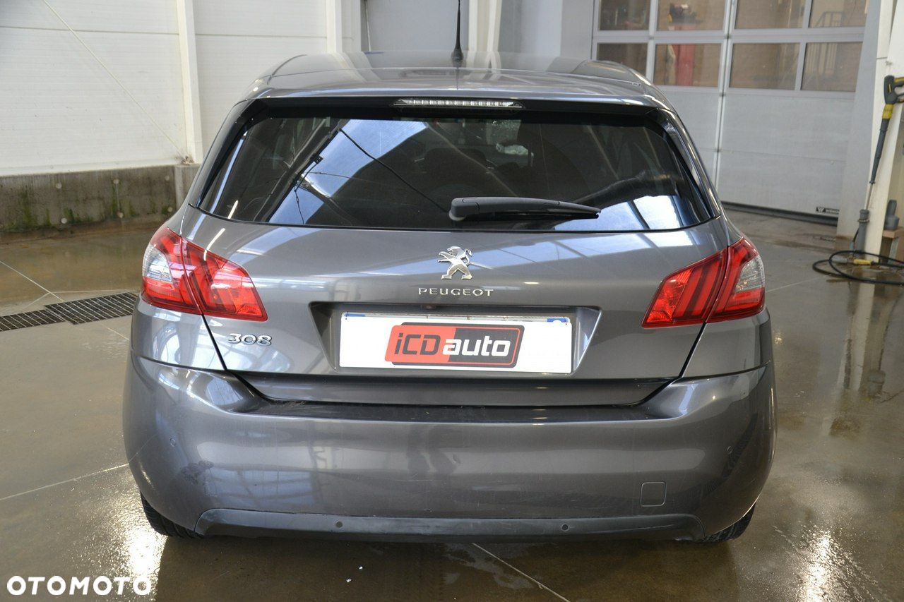 Peugeot 308 - 6