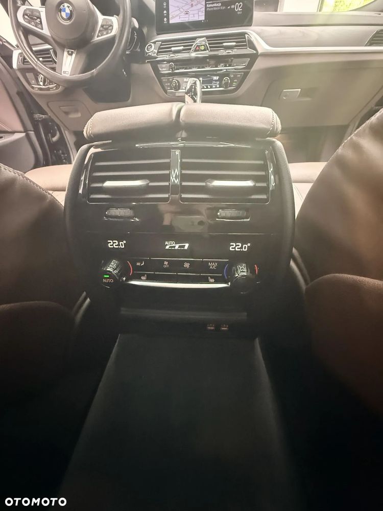 BMW Seria 5 530d xDrive mHEV M Sport sport - 26