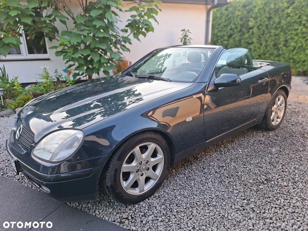 Mercedes-Benz SLK 200 - 1