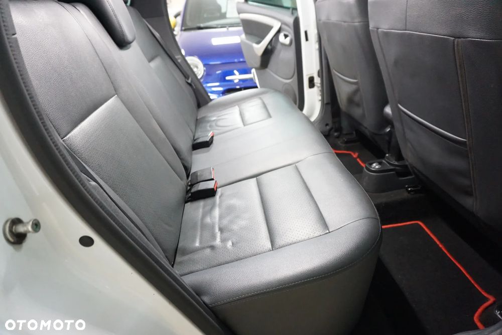 Dacia Duster dCi 110 FAP 4x2 Laureate - 22