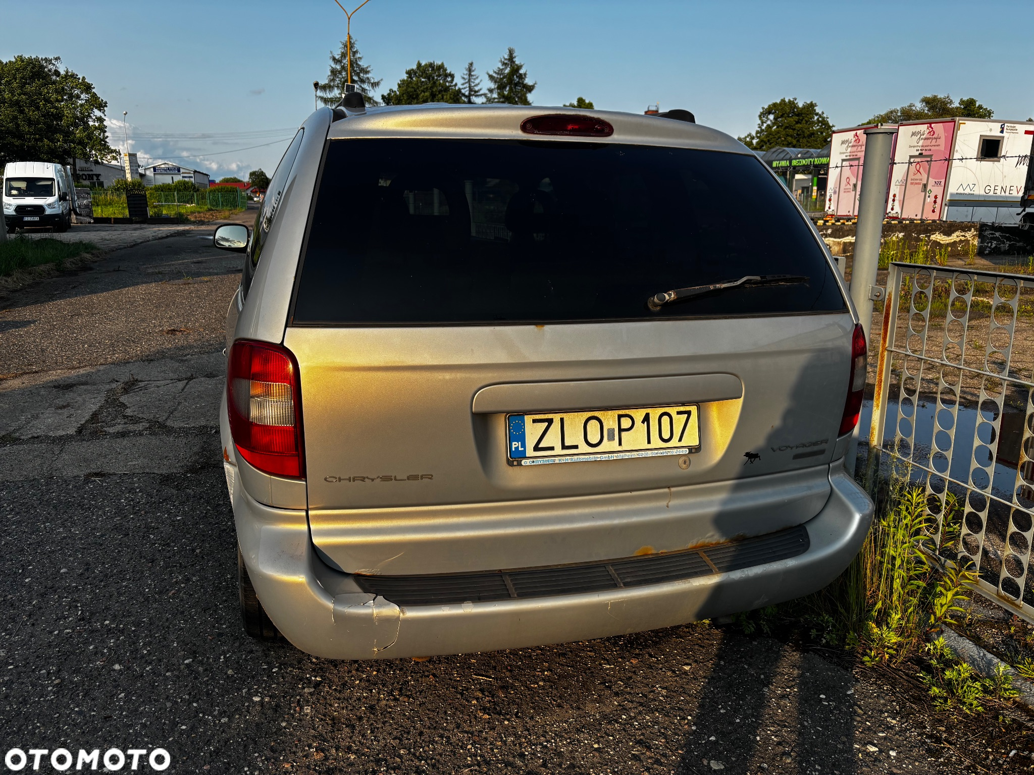 Chrysler Voyager 2.5L CRD SE - 9