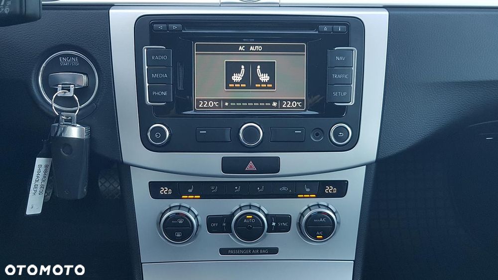 Volkswagen Passat - 29