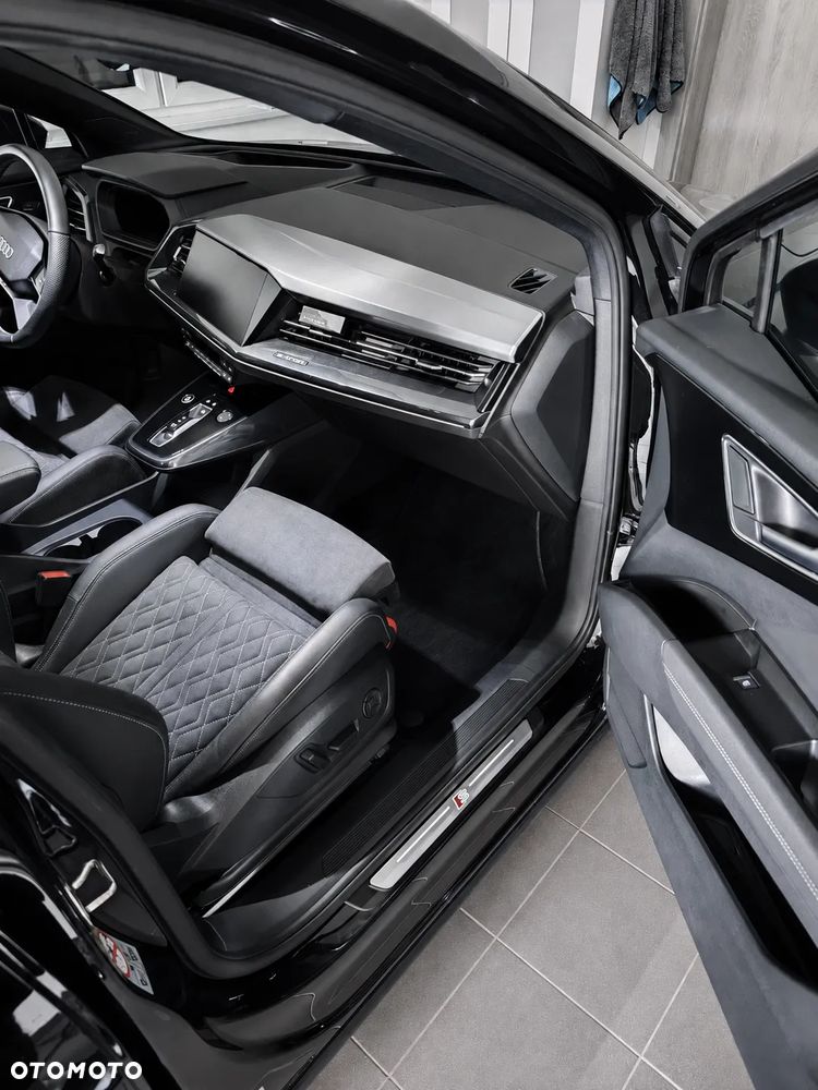 Audi Q4 e-tron 45 82kWh Advanced - 17