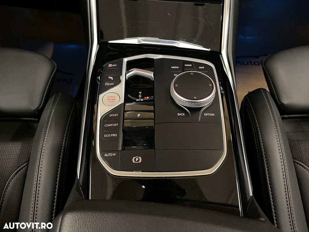 BMW Seria 3 320i xDrive Aut. - 23