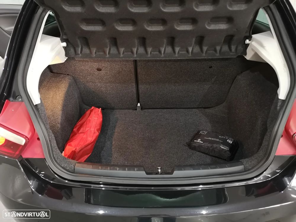 SEAT Ibiza 1.6 TDI Sport DPF - 18