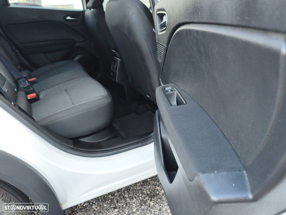 Renault Captur 1.6 E-Tech Full Hybrid Engineered - 31