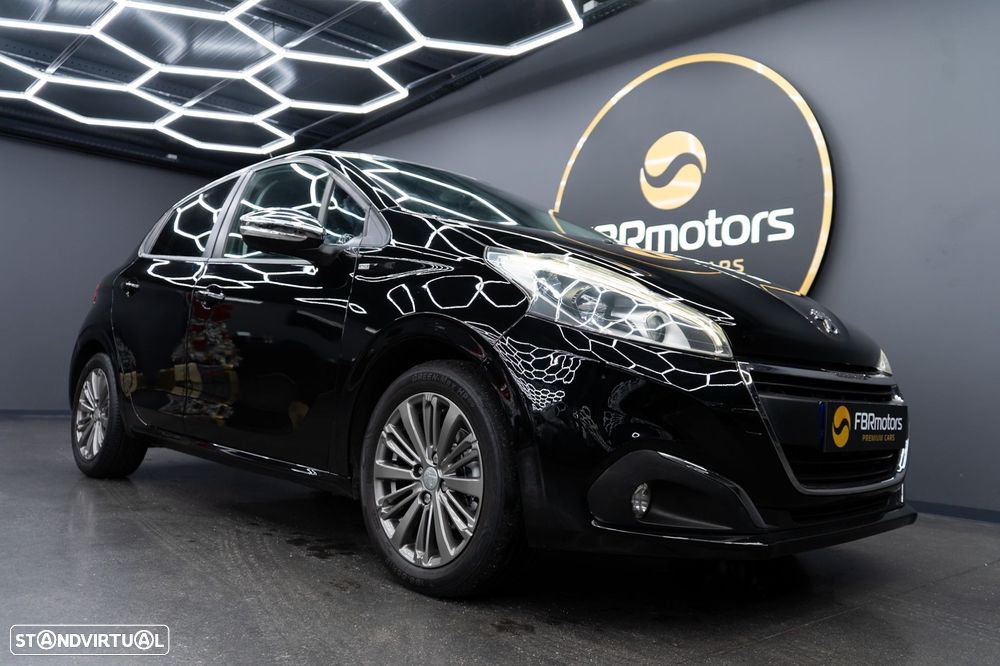 Peugeot 208 1.2 PureTech Style - 10