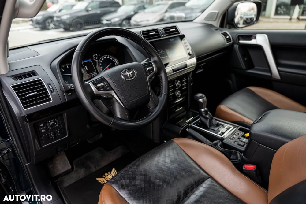 Toyota Land Cruiser 2.8l D-4D 204 CP A/T 7 locuri Luxury AVS Black - 5