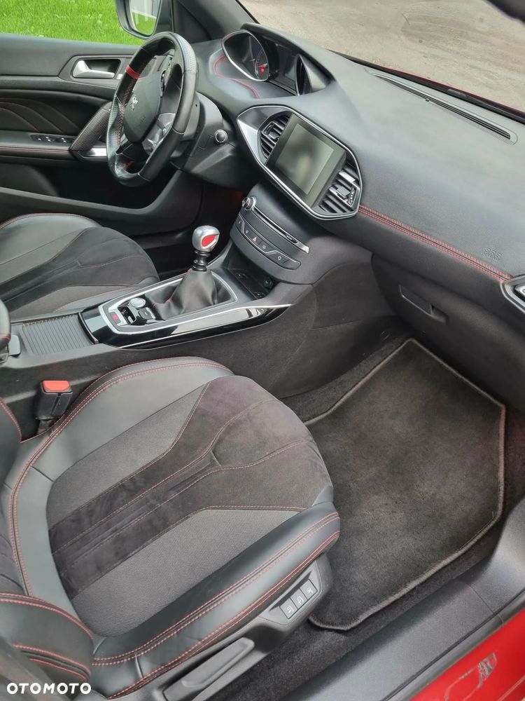 Peugeot 308 1.6 e-THP S&S GTi by Sport - 9