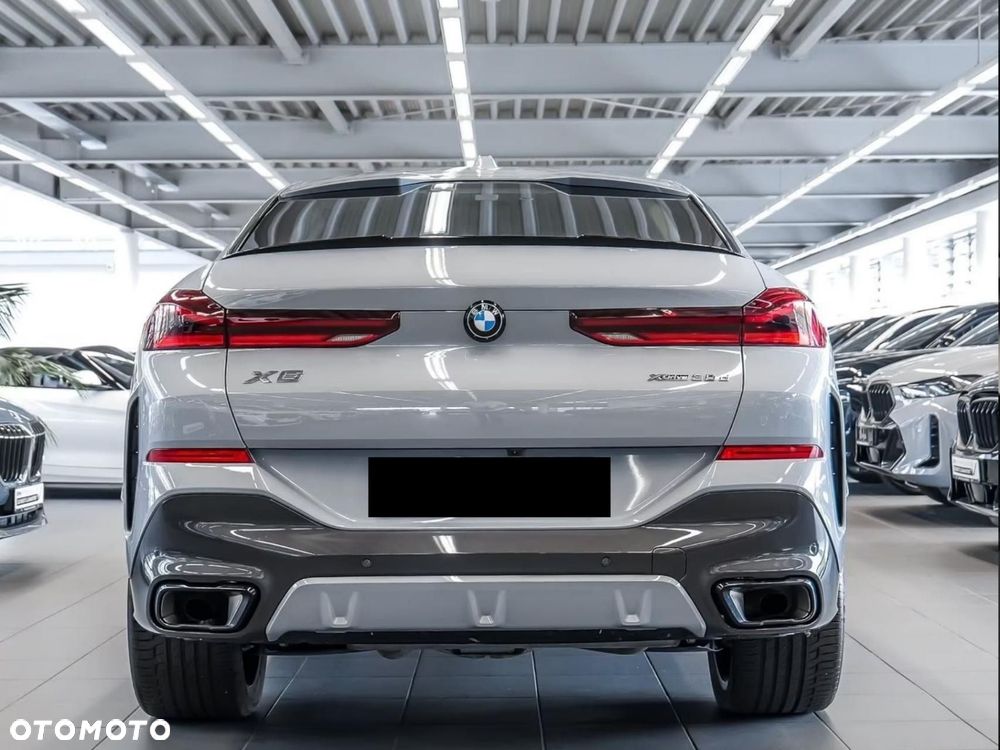 BMW X6 - 10