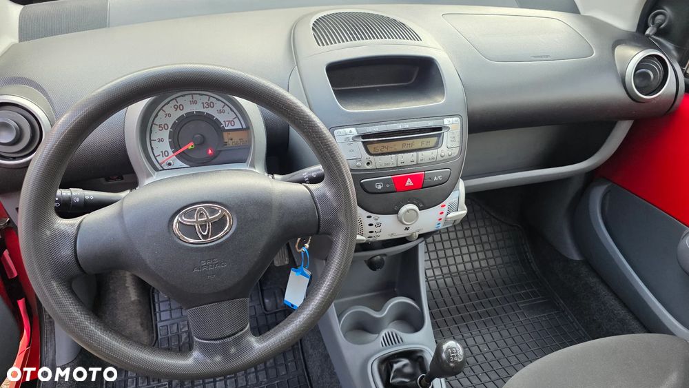 Toyota Aygo 1.0 VVT-i Terra A/C - 32