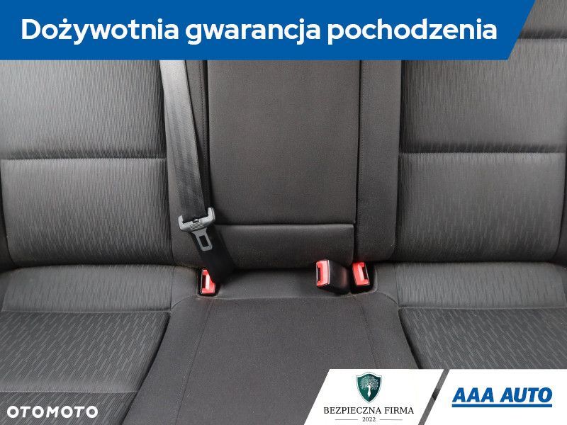 Audi A4 Limousine - 11