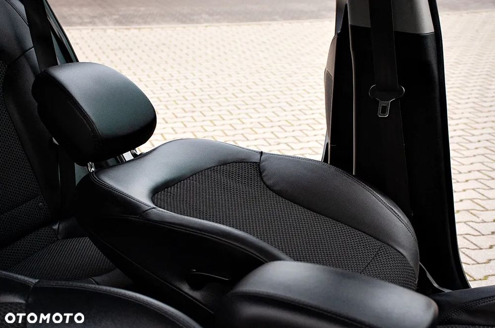 Hyundai ix35 2.0 CRDi 4WD Premium - 22