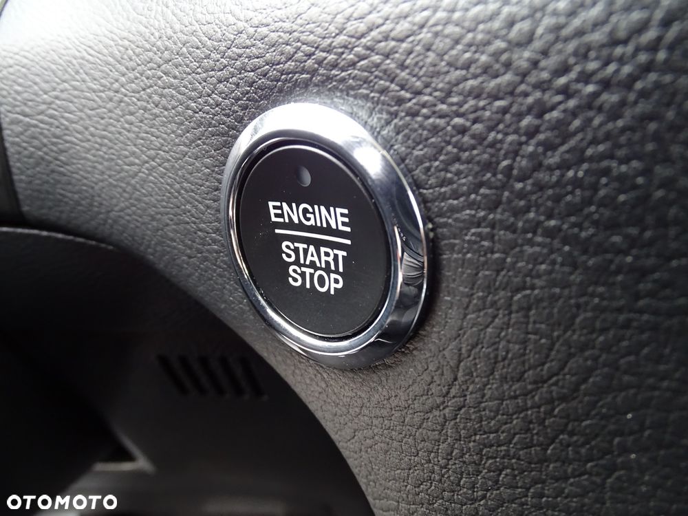 Ford S-Max 2.0 EcoBlue TITANIUM - 25