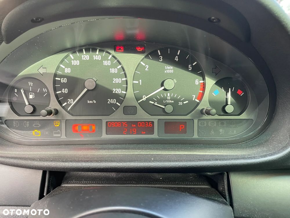 BMW Seria 3 328i - 21