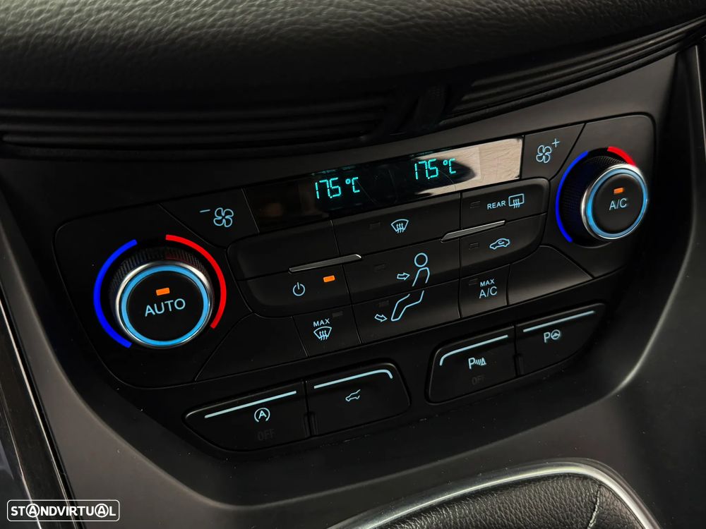 Ford Kuga 1.5 TDCi ST-Line - 24