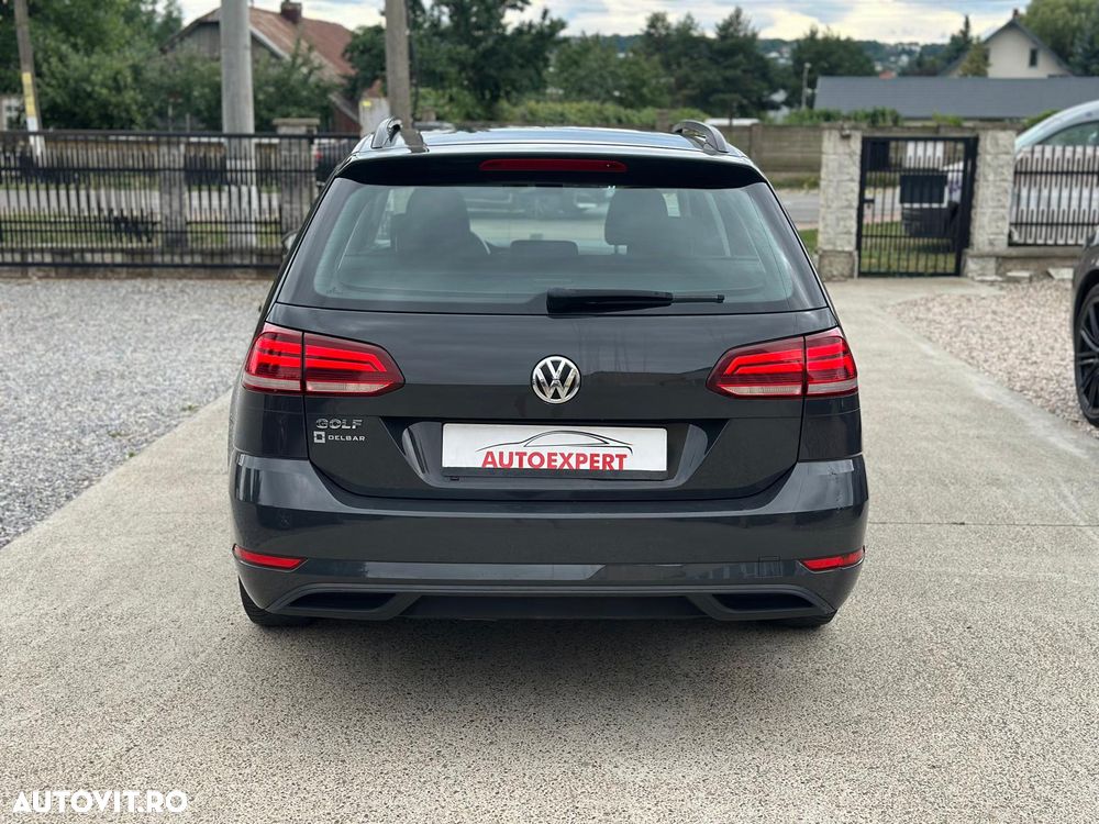 Volkswagen Golf 1.6 TDI SCR Comfortline - 17