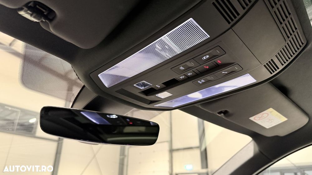 Volkswagen Touareg V6 TSI eHybrid PHEV R - 41