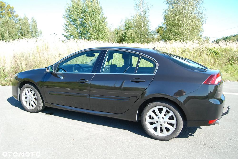 Renault Laguna 2.0 dCi Black Edition - 5