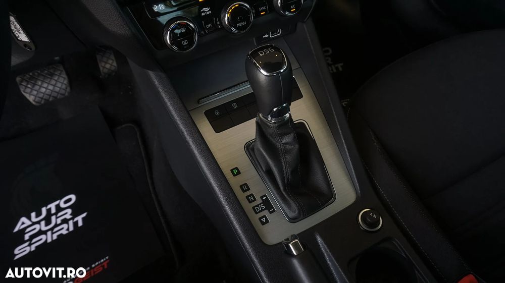 Skoda Octavia 2.0 TDI DSG Ambition - 13