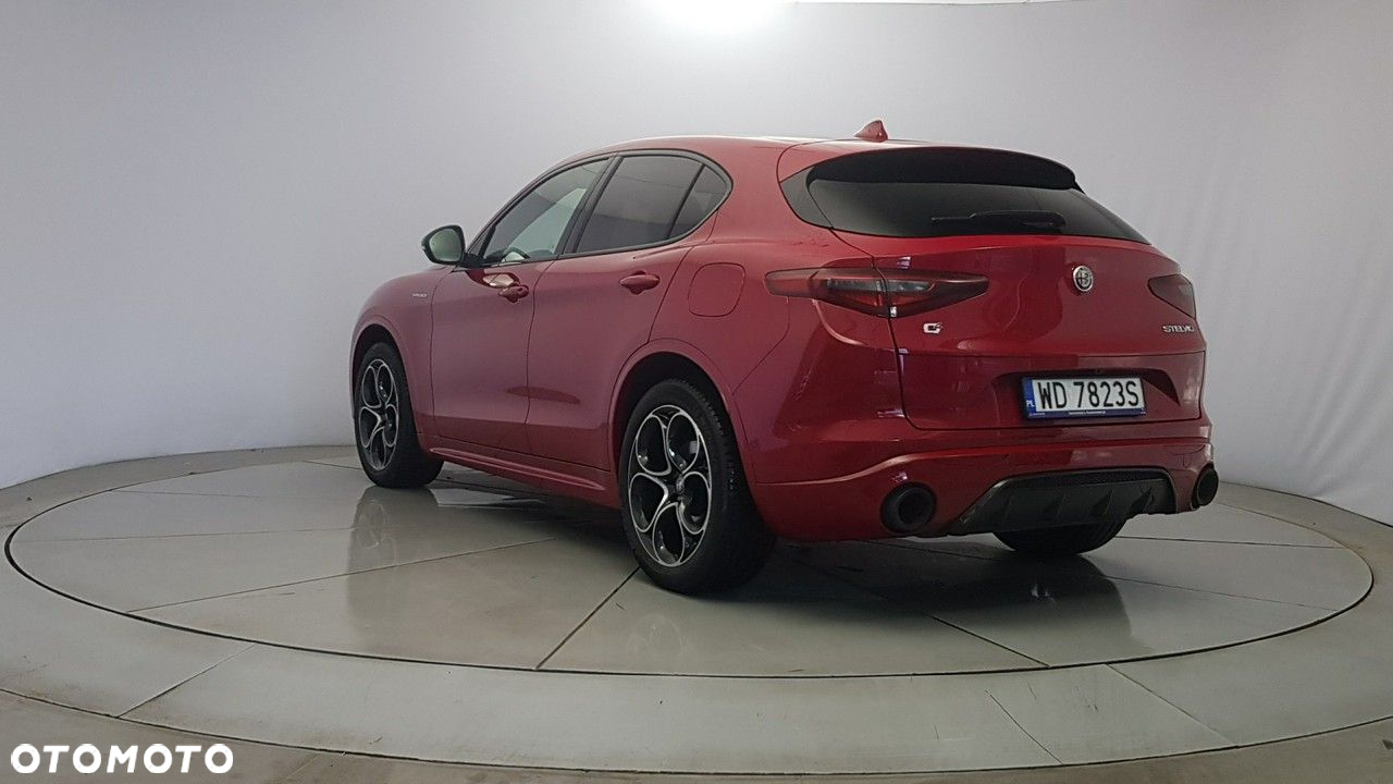 Alfa Romeo Stelvio - 5