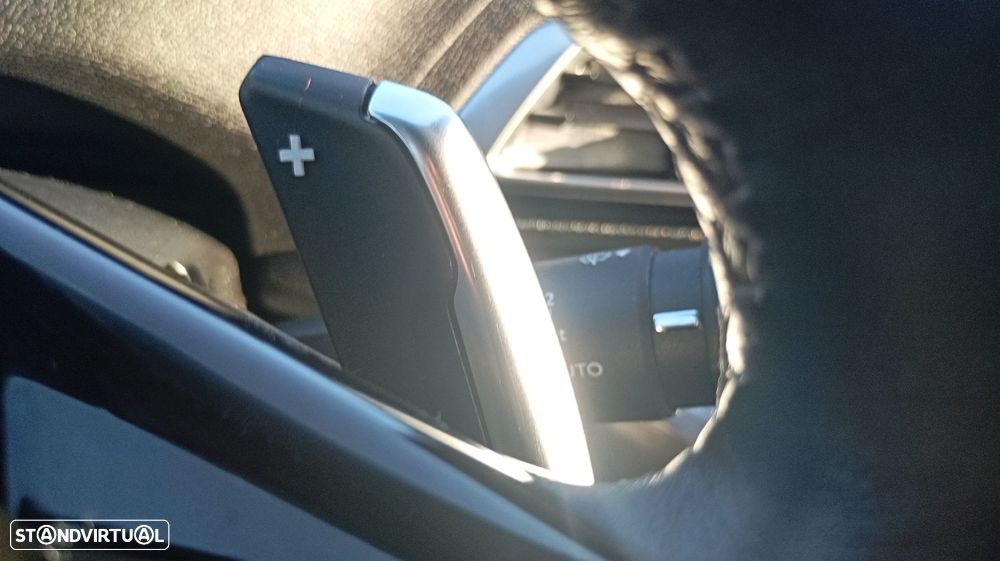 Peugeot 3008 1.6 BlueHDi Allure EAT6 - 23