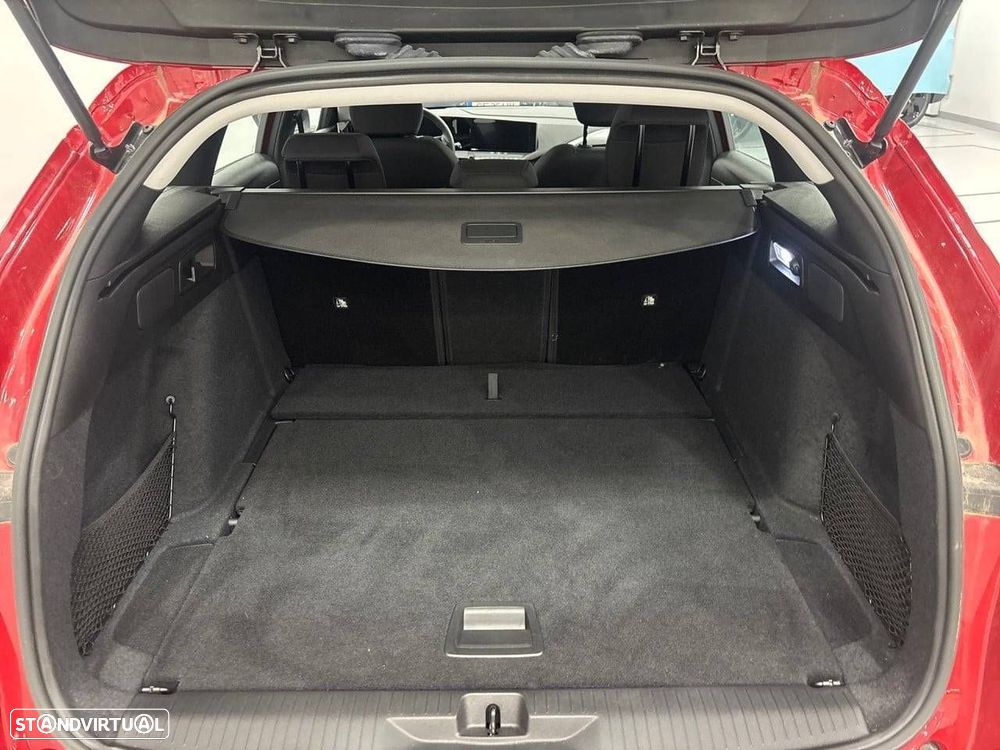 Opel Astra 1.2 T Edition - 6