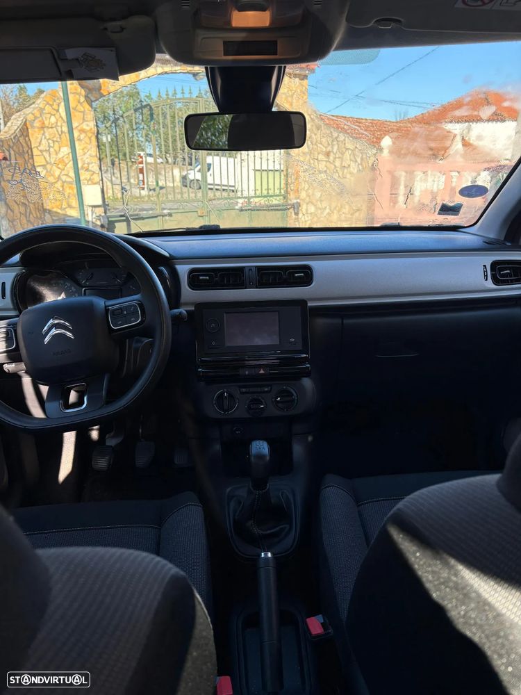 Citroën C3 Pure Tech S&S Live - 10