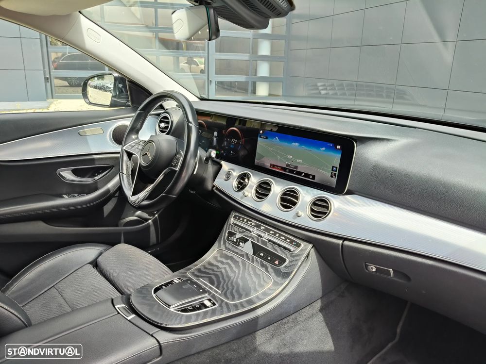 Mercedes-Benz E 300 de Avantgarde 4Matic - 12