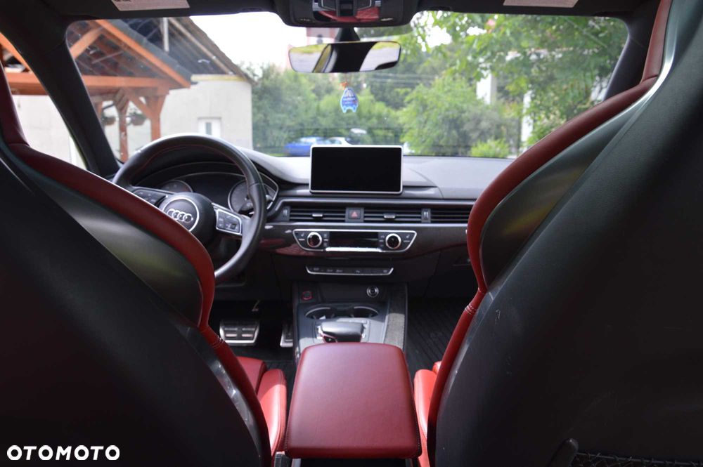 Audi S4 Limousine - 5