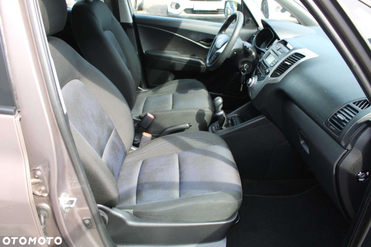 Hyundai ix20 - 31