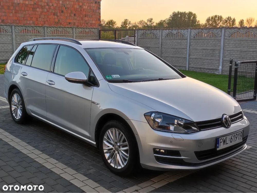 Volkswagen Golf 1.6 TDI BlueMotion Trendline - 3