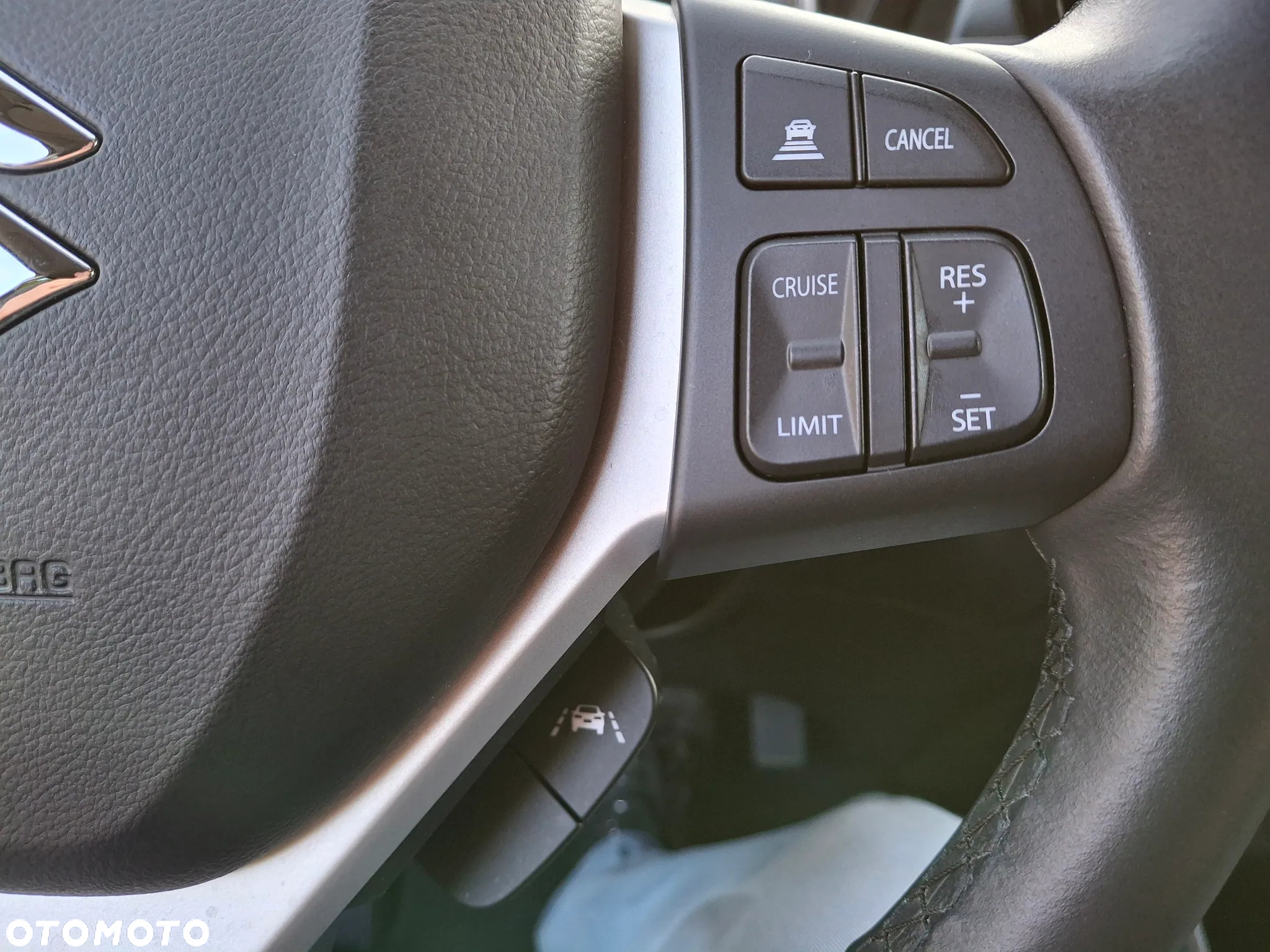 Suzuki SX4 S-Cross 1.4 SHVS Premium - 30