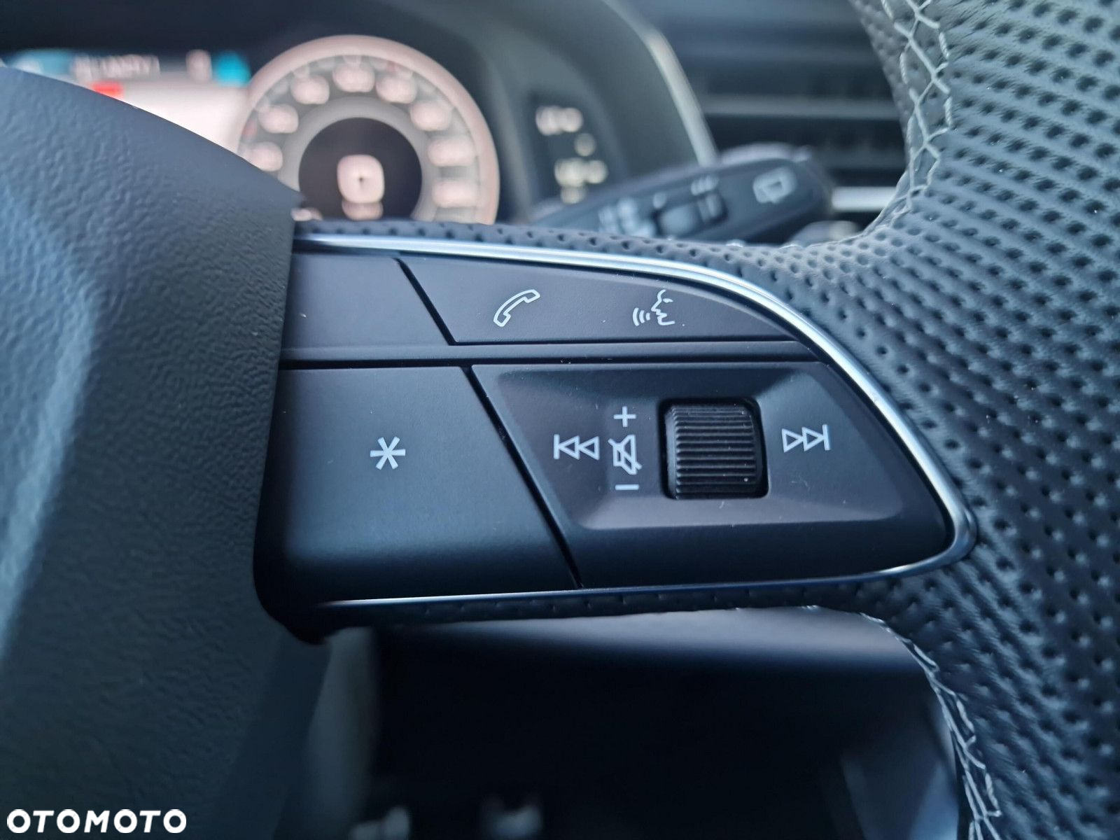 Audi Q8 - 25