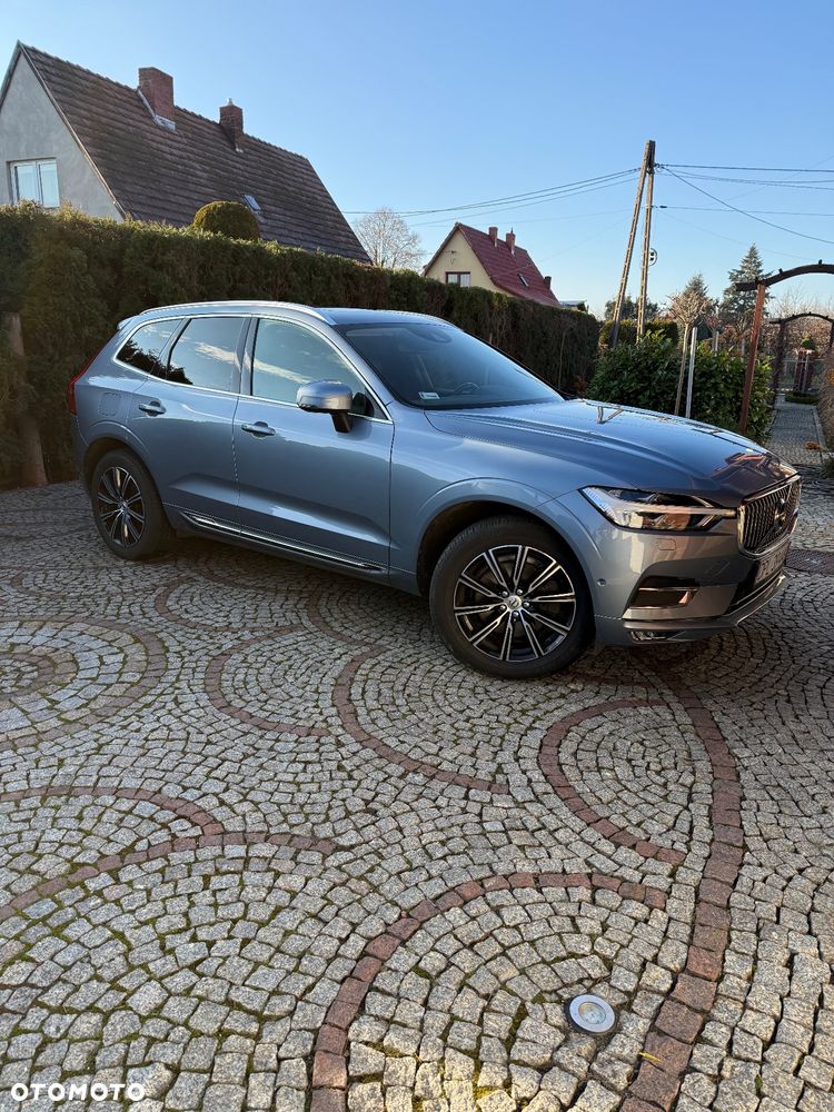 Volvo XC 60 D5 SCR AWD Inscription - 4