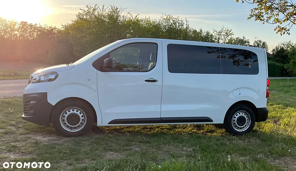 Opel Vivaro - 4