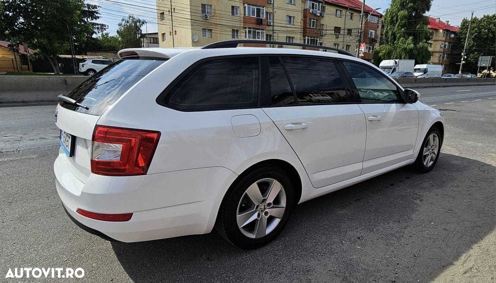 Skoda Octavia 1.4 TSI ELEGANCE DSG - 1