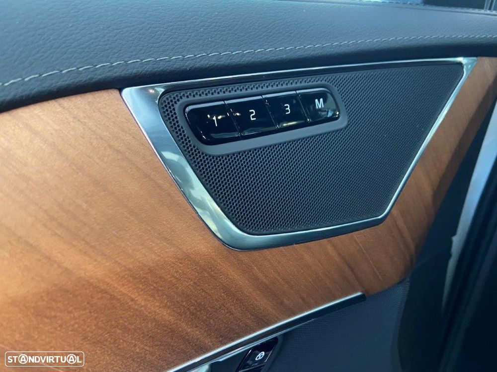 Volvo XC 90 2.0 T8 PHEV Inscription AWD - 32