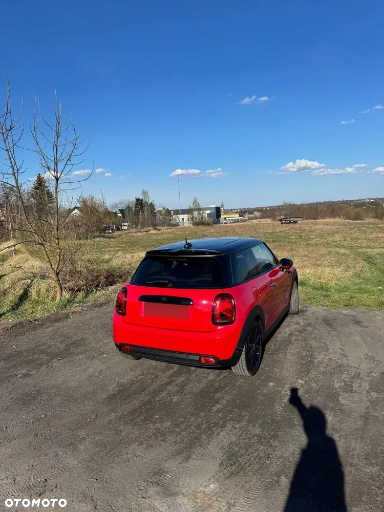 MINI Cooper SE - 17