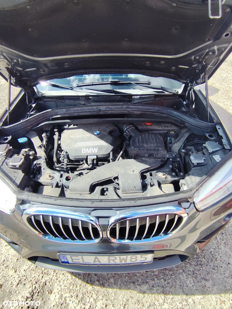 BMW X1 xDrive20d - 8