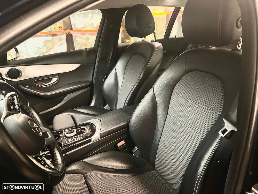 Mercedes-Benz C 200 - 5