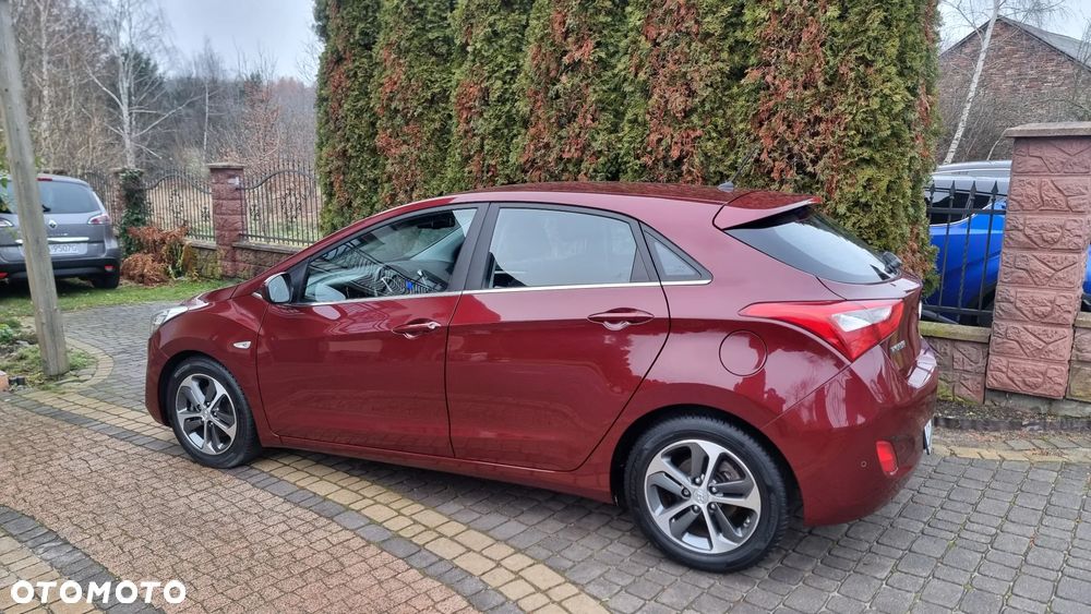 Hyundai i30 blue 1.4 Trend - 20