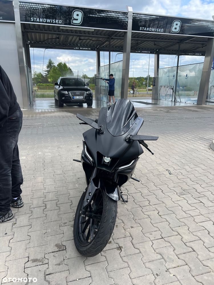 Yamaha R125 - 4