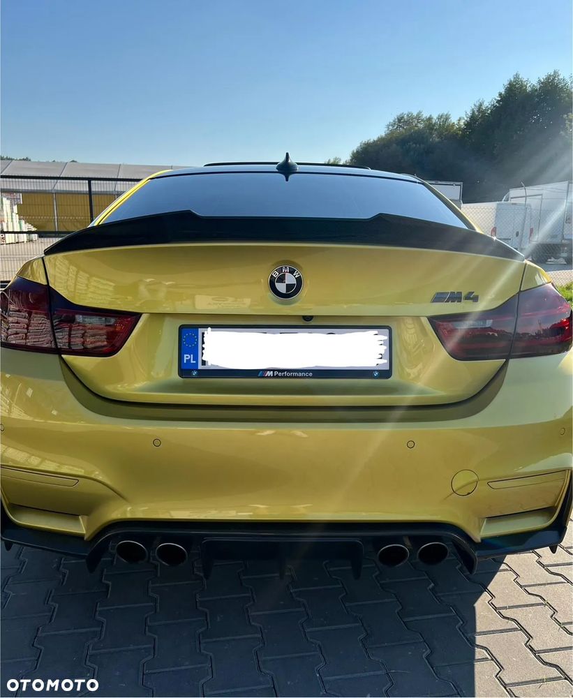 BMW M4 Coupe DKG - 2