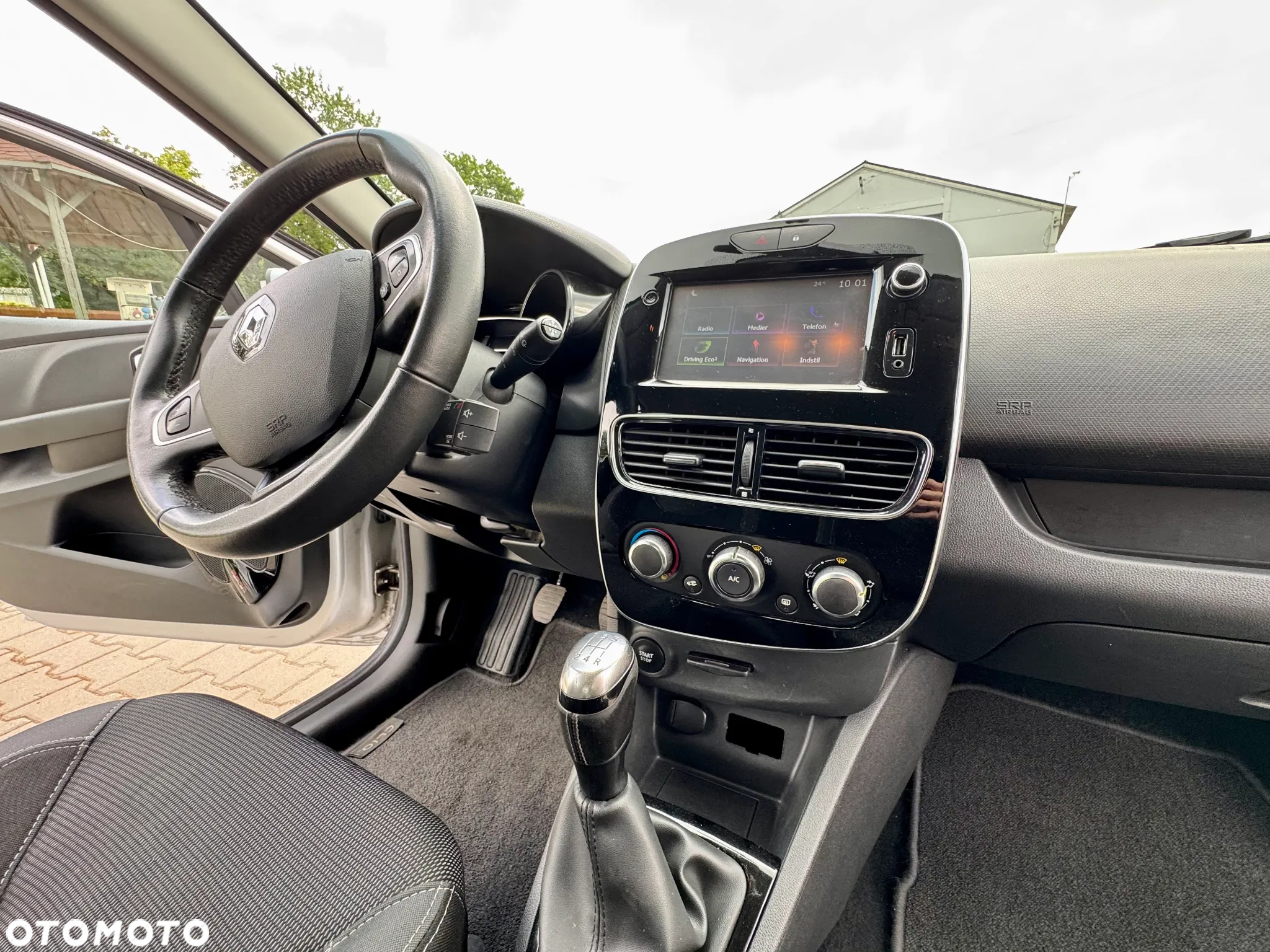 Renault Clio (Energy) dCi 90 Start & Stop LIMITED - 13