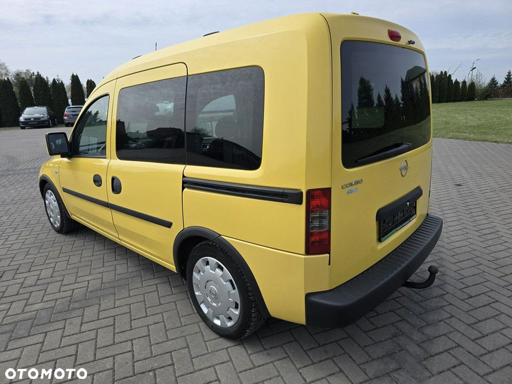 Opel Combo - 9