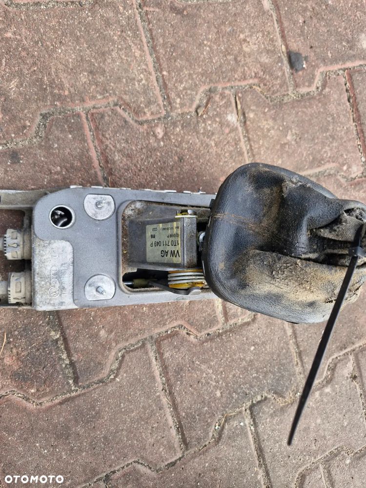 wybierak biegów Volkswagen Caddy III 2.0 SDI - 1