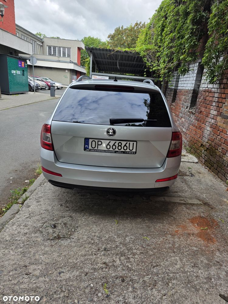 Skoda Octavia - 2